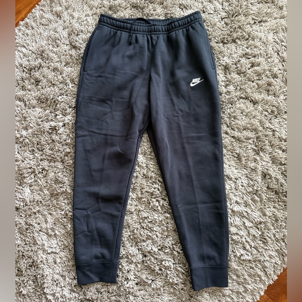 Nike Black Sweatpants Tapered Fit Elastic Cuffs